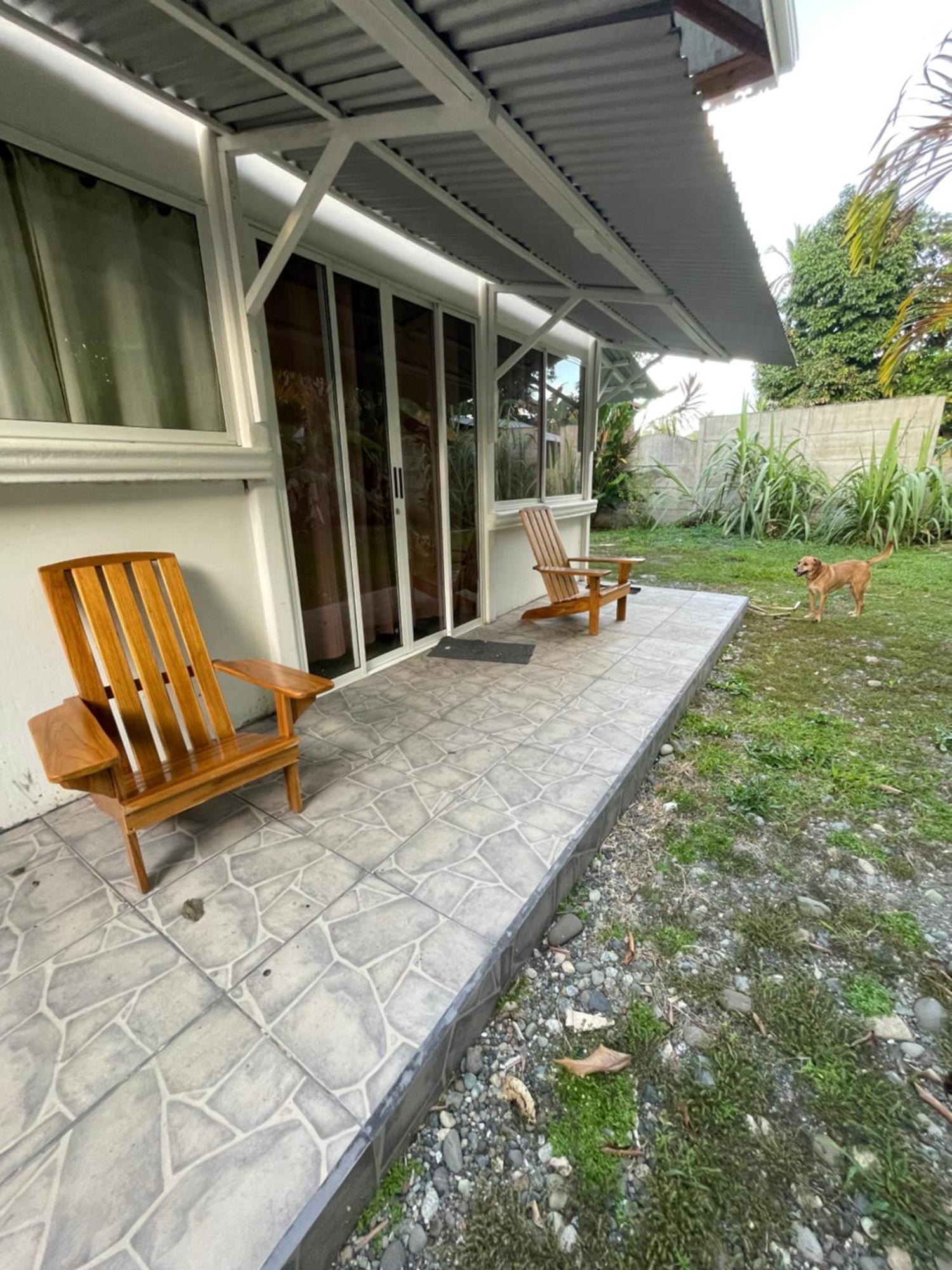 Casa Blanca Beachfront House With Shared Pool Access Pangea Lodge Manzanillo  Exterior foto